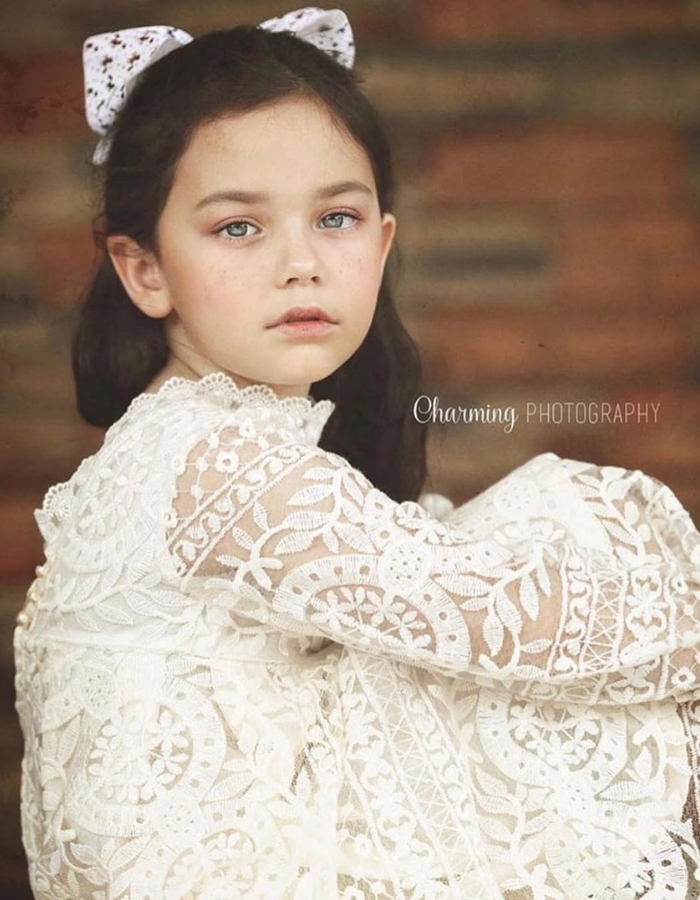 Isolde Lace Kids Vintage Dressy Gown