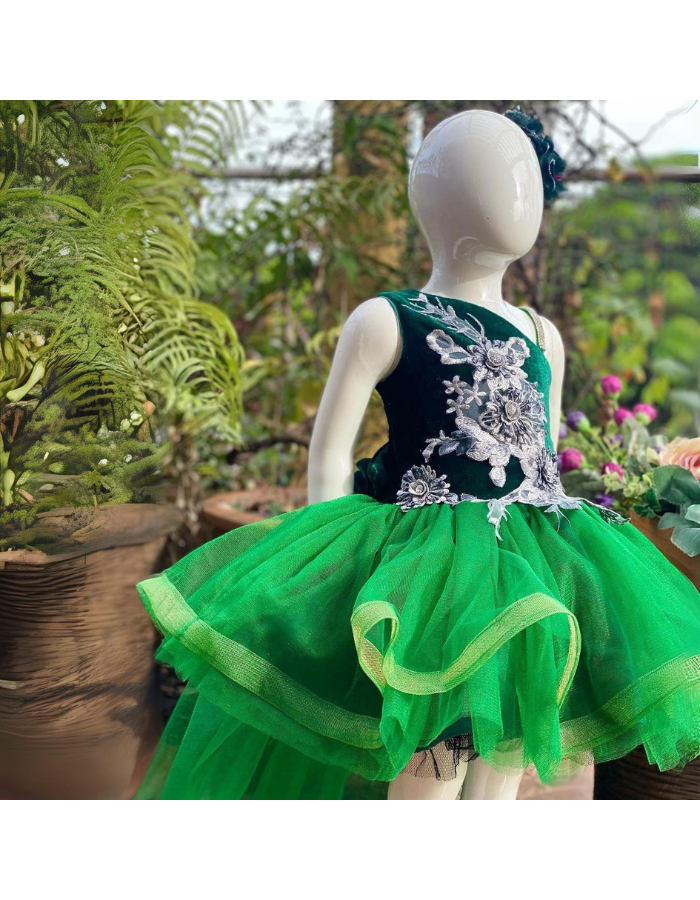Fiona Short Skirt Kids Gown with Bow Tail